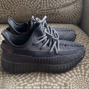 Kids black Yeezy